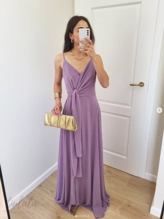 Laura liliowa sukienka maxi z rozcięciem