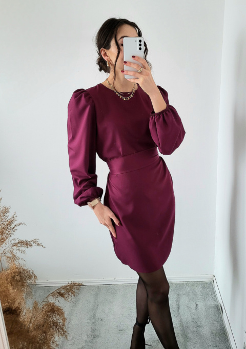 Lucia krótka sukienka burgundowa wiązana w talii Lucia krótka sukienka burgundowa wiązana w talii